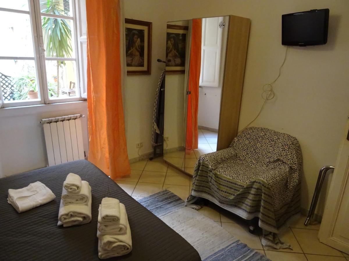 Linnéa Roma Centro Camera A Extérieur photo