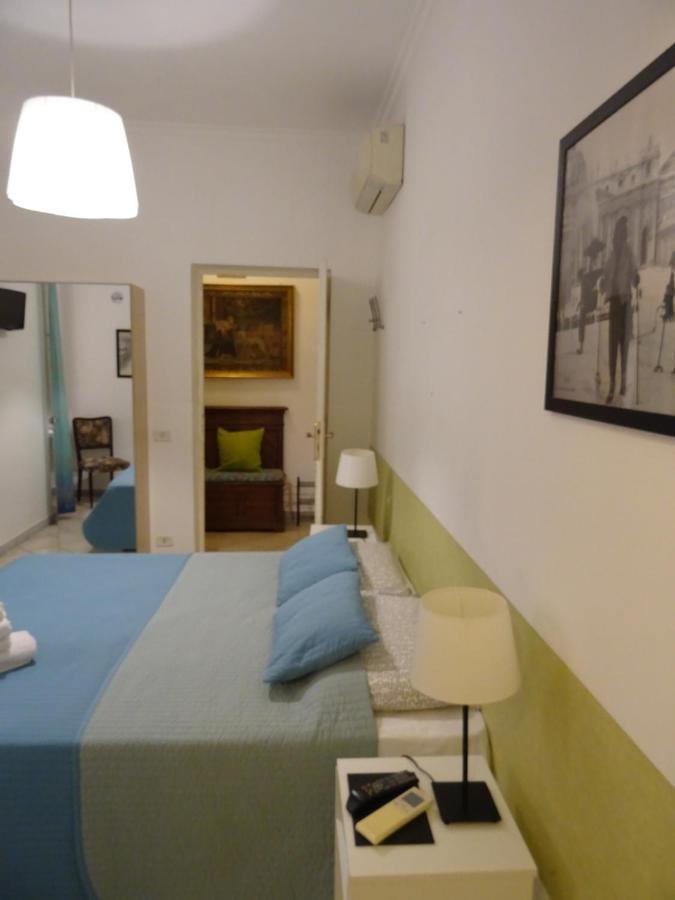 Linnéa Roma Centro Camera A Extérieur photo